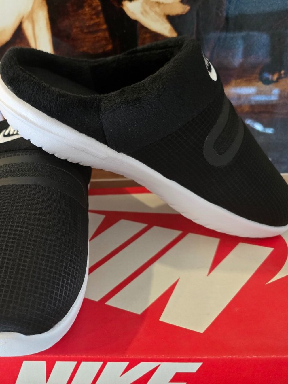 Nike Burrow NA Slippers Black White Oreo Comfy DJ3131-001 Women Size 7 NEW